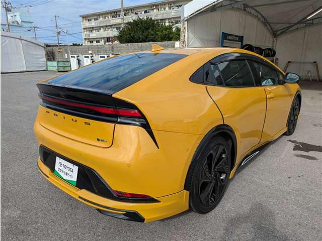 トヨタ プリウス