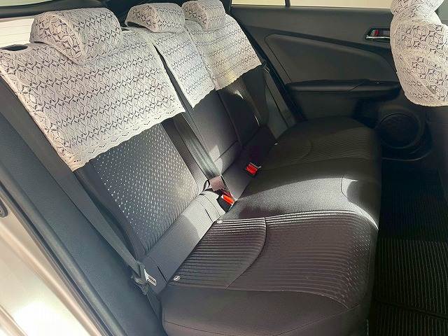 トヨタ プリウス