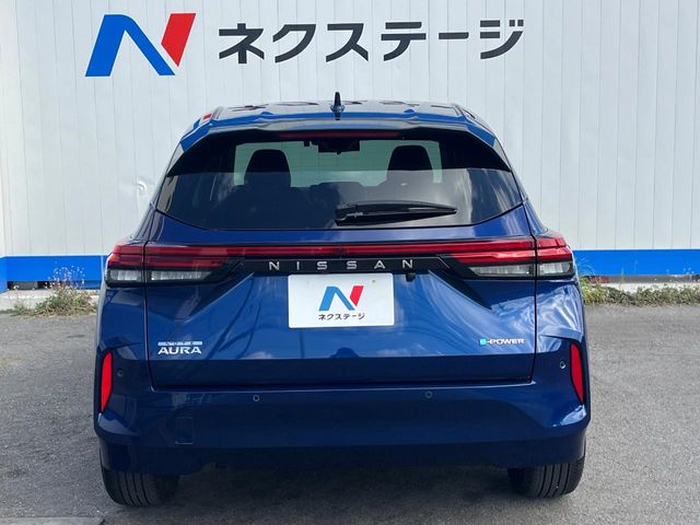 日産 ノートオーラ