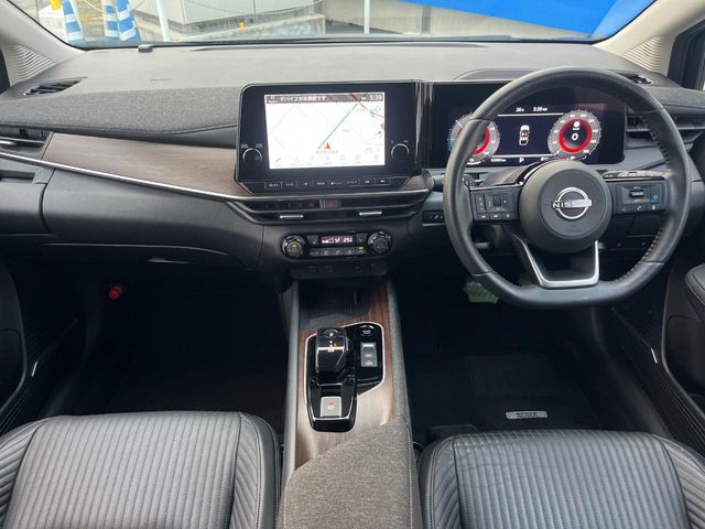 日産 ノートオーラ