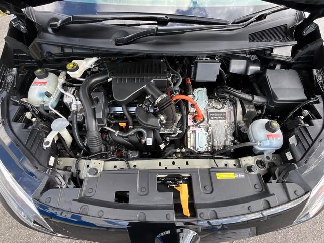 日産 ノートオーラ