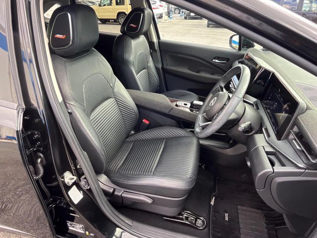 日産 ノートオーラ