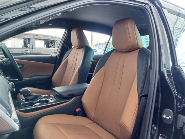 トヨタ クラウン