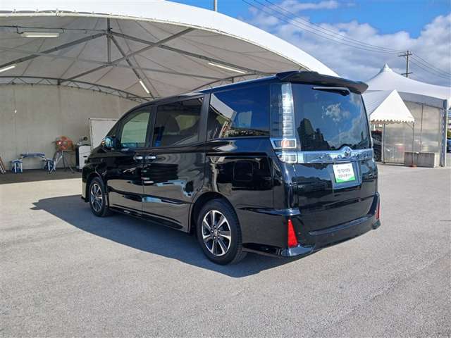 トヨタ ヴォクシー