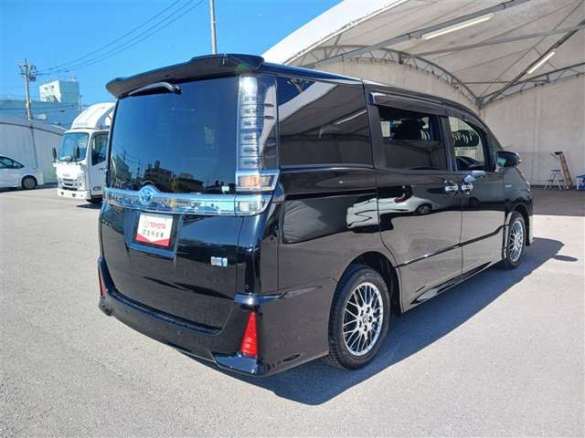 トヨタ ヴォクシー