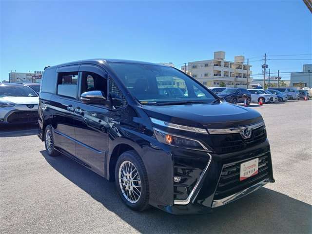 トヨタ ヴォクシー