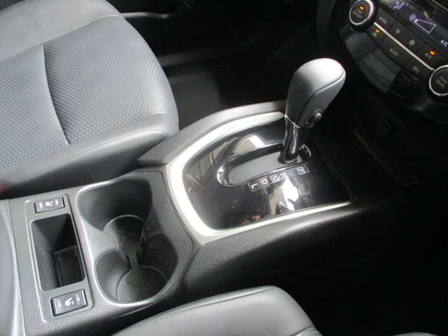 日産 エクストレイル