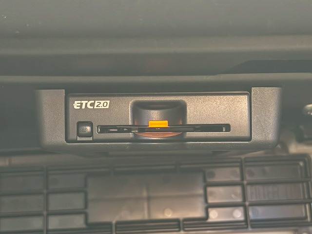 三菱 アウトランダー