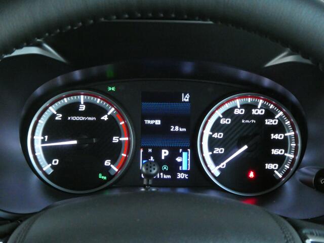 三菱 デリカD：5