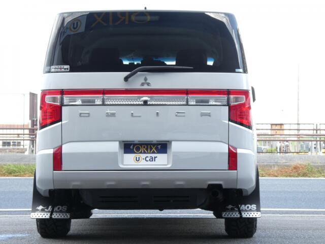 三菱 デリカD：5