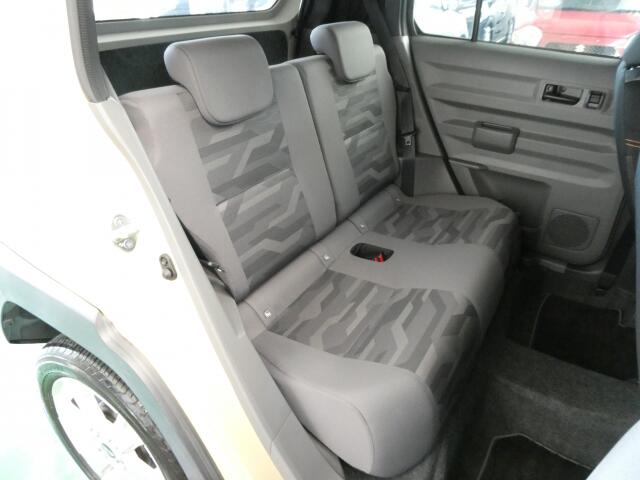 ダイハツ タフト