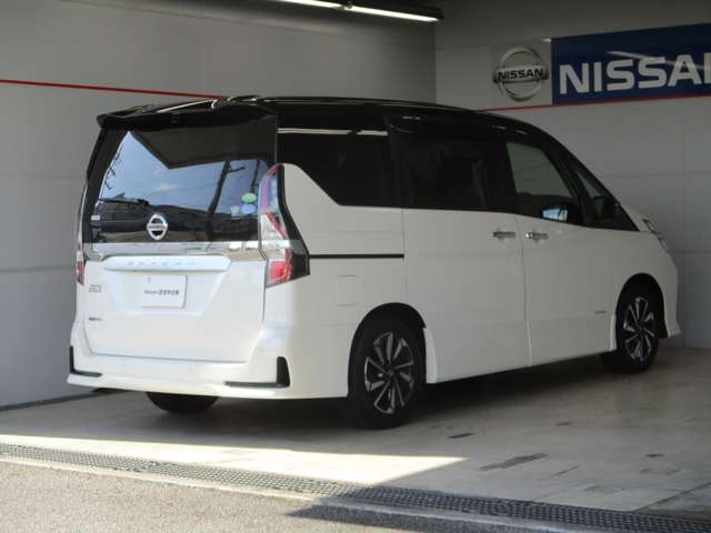 日産 セレナ
