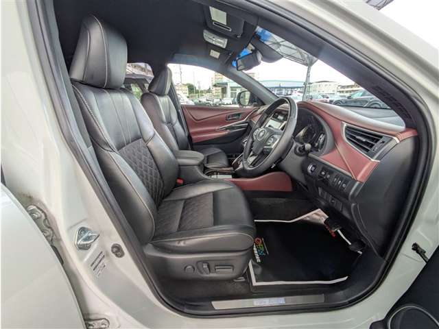 トヨタ ハリアー