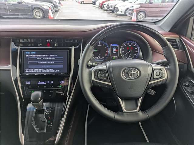 トヨタ ハリアー