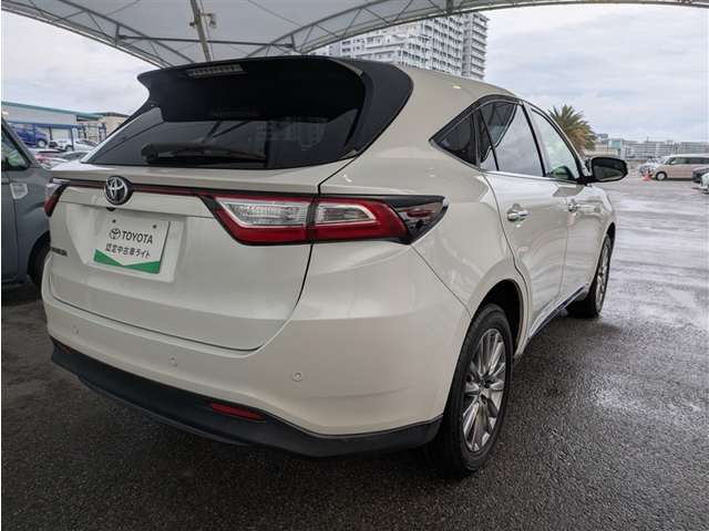 トヨタ ハリアー