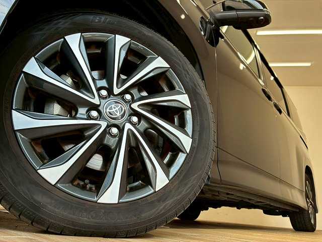 トヨタ ヴォクシー