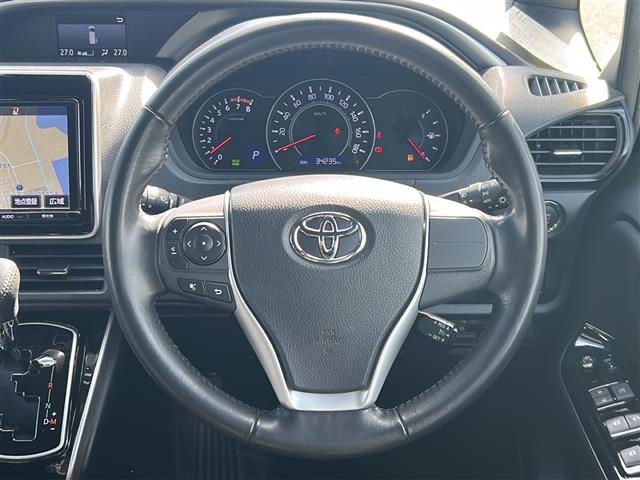 トヨタ ヴォクシー