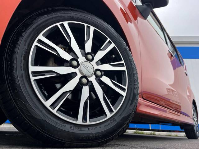 ダイハツ ムーヴ