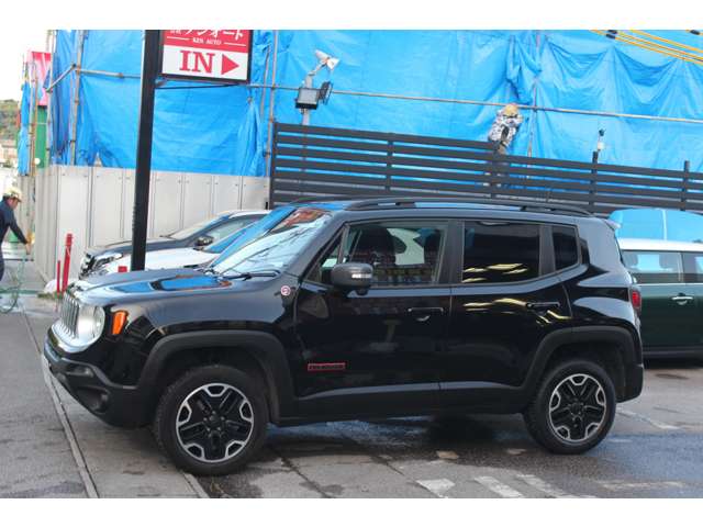 ジープ レネゲード