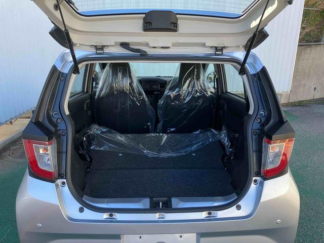 ダイハツ ミライース