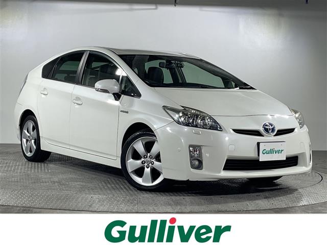 トヨタ プリウス
