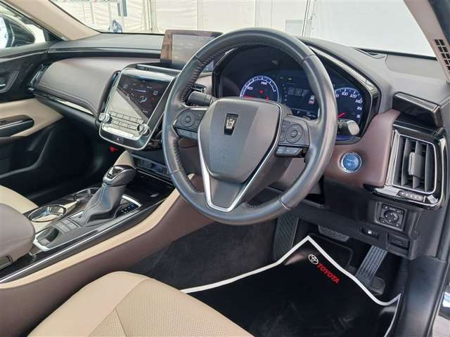 トヨタ クラウン