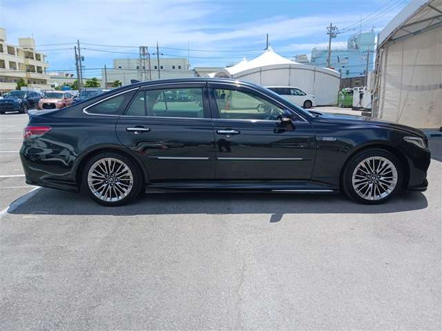 トヨタ クラウン