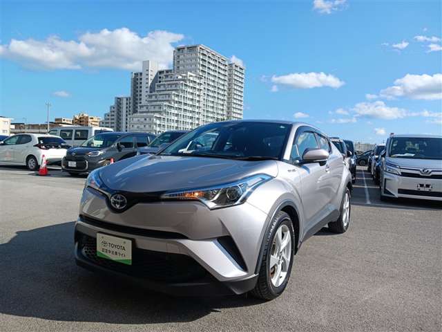 トヨタ C-HR