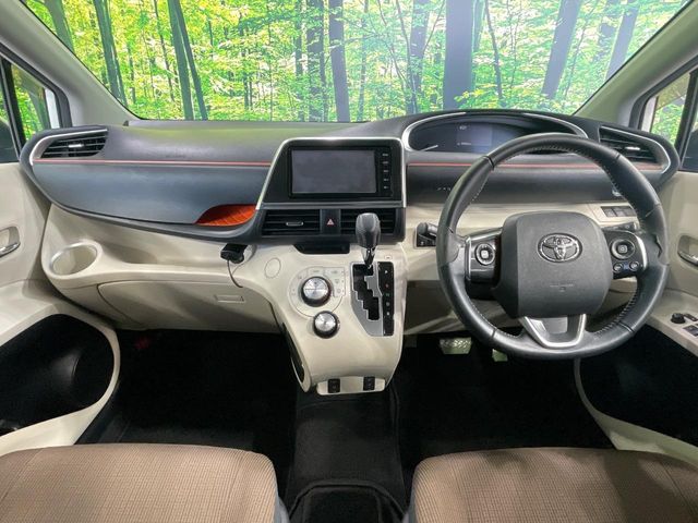 トヨタ シエンタ