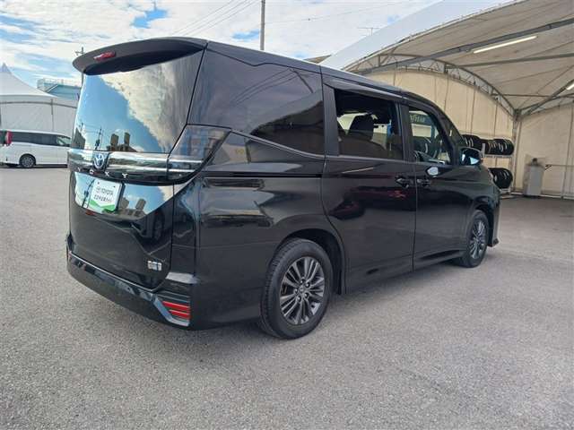 トヨタ ヴォクシー