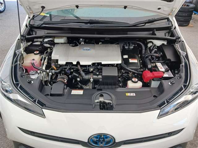 トヨタ プリウス