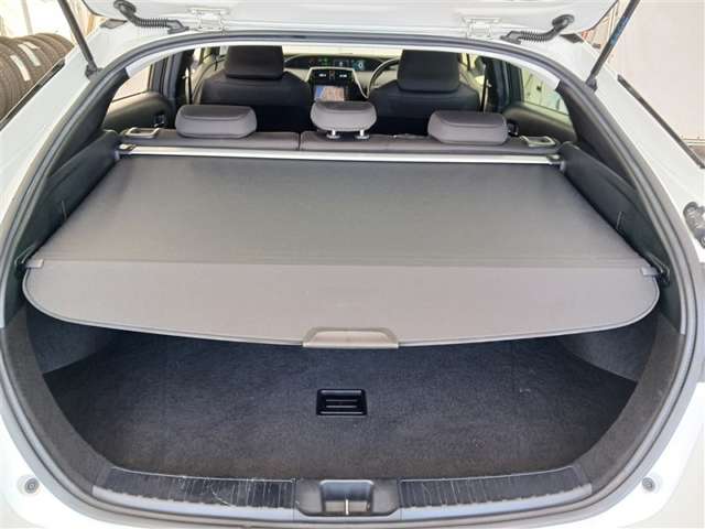 トヨタ プリウス