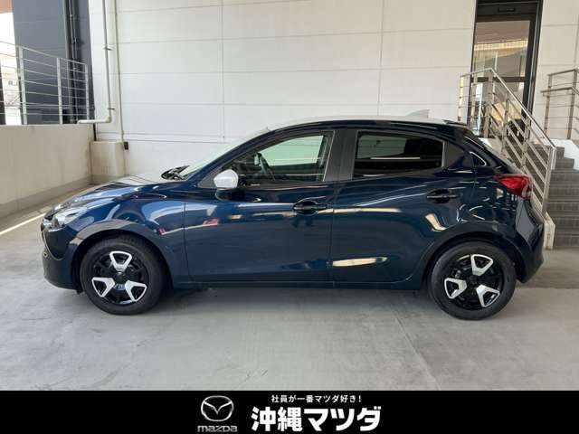マツダ MAZDA2