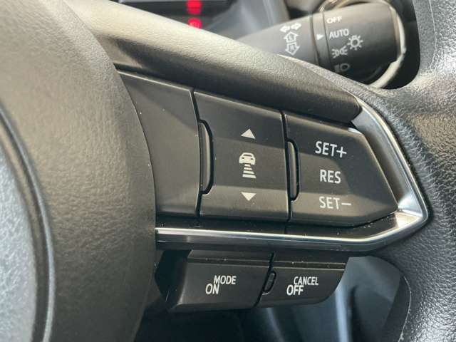 マツダ MAZDA2