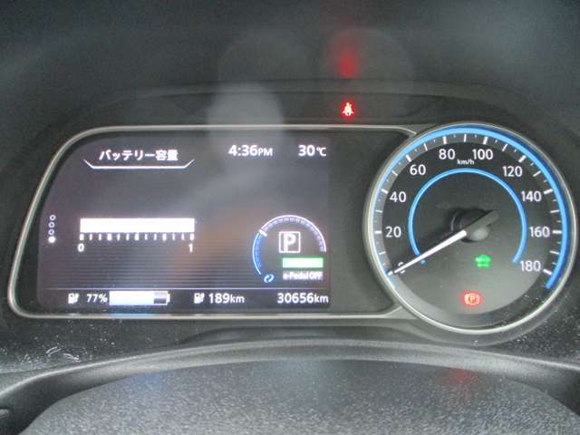 日産 リーフ