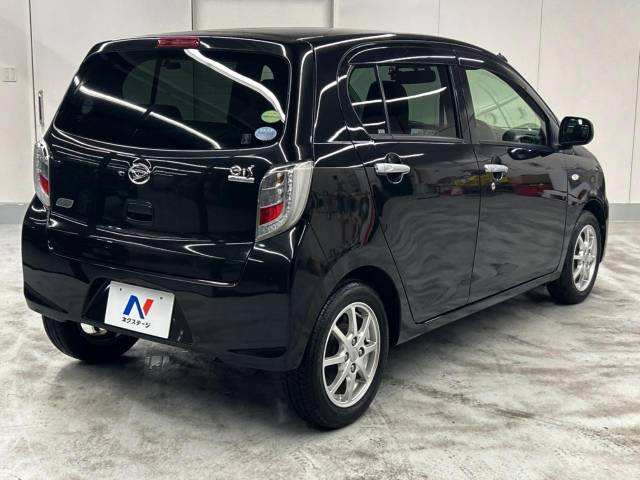 ダイハツ ミライース