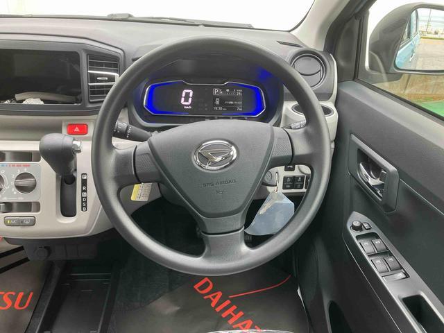 ダイハツ ミライース