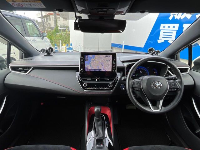 トヨタ カローラスポーツ