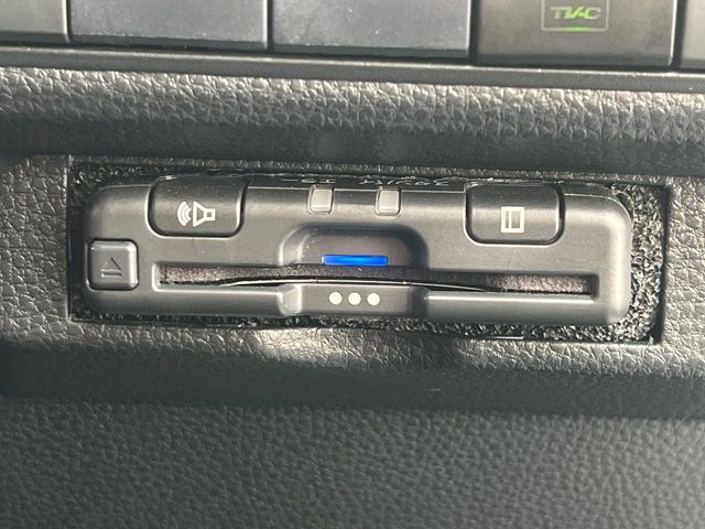 トヨタ カローラスポーツ