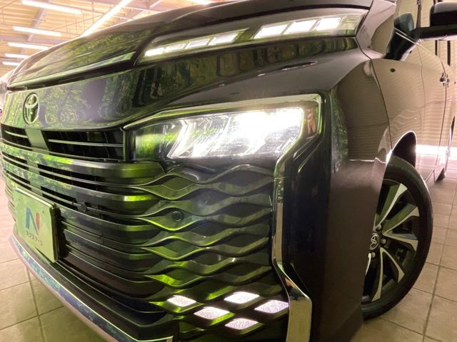 トヨタ ヴォクシー