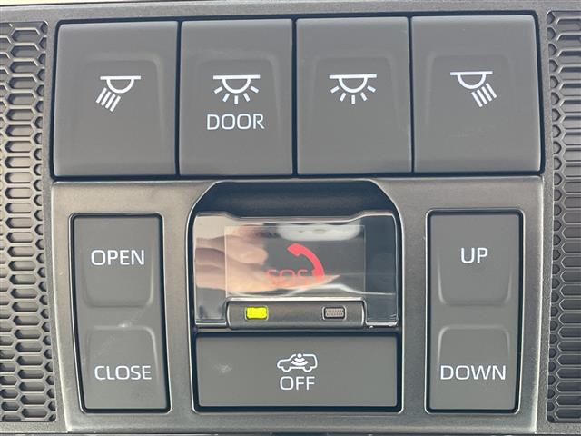 トヨタ ランドクルーザー300