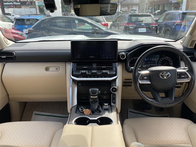 トヨタ ランドクルーザー300