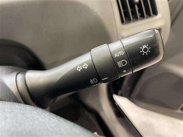 トヨタ プリウスα