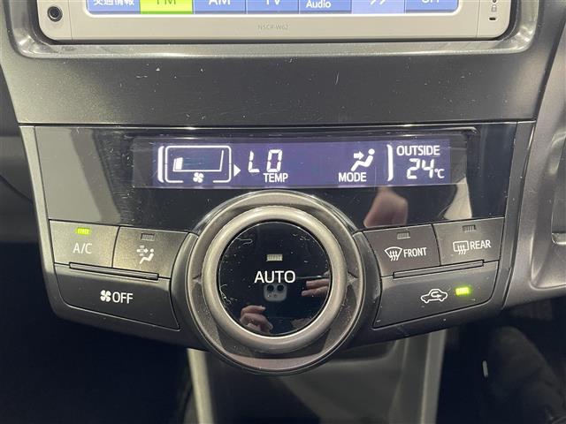 トヨタ プリウスα