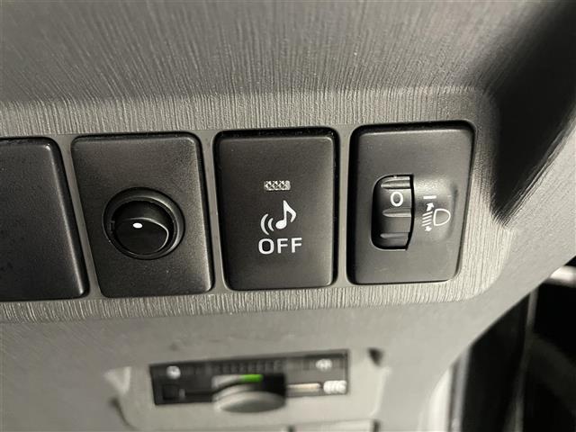 トヨタ プリウスα