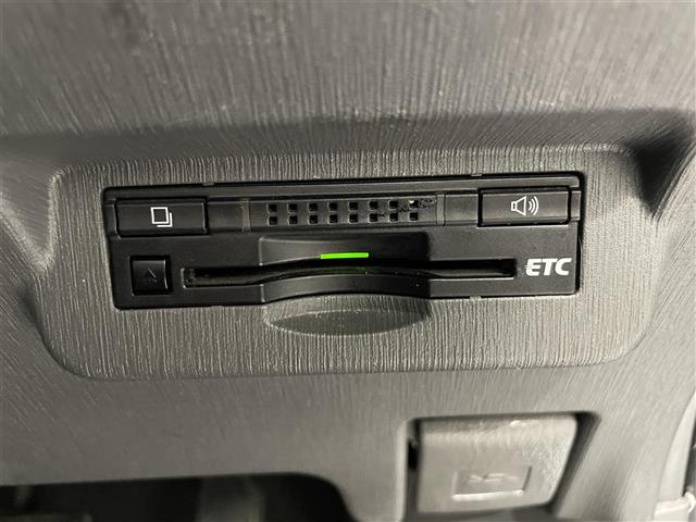 トヨタ プリウスα