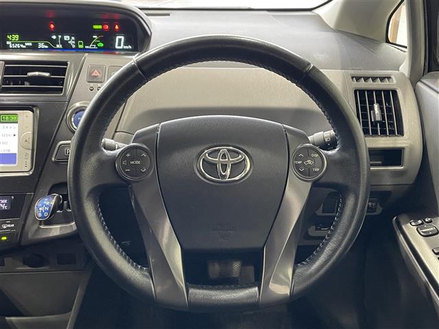 トヨタ プリウスα