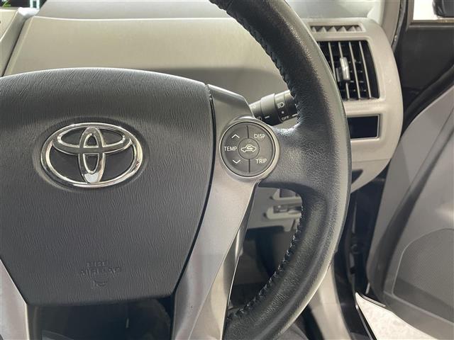 トヨタ プリウスα