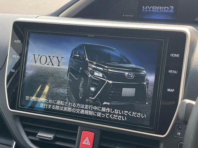 トヨタ ヴォクシー