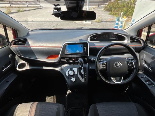 トヨタ シエンタ